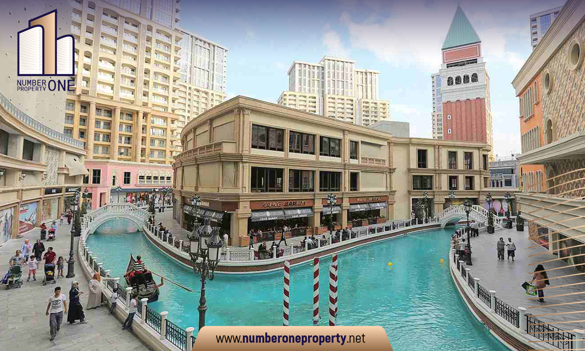 جولة في فينيسيا مول