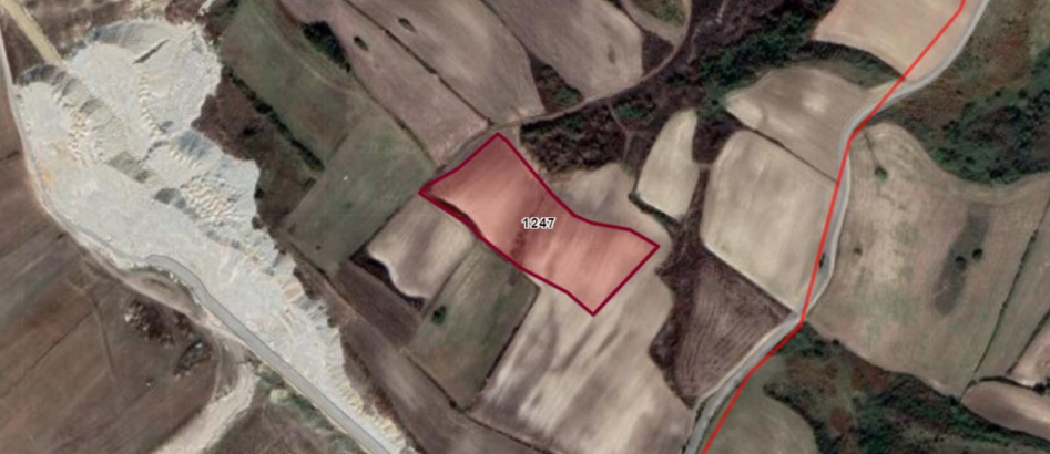 للبيع ارض في ارناؤوط كوي – سازلي بوسنا