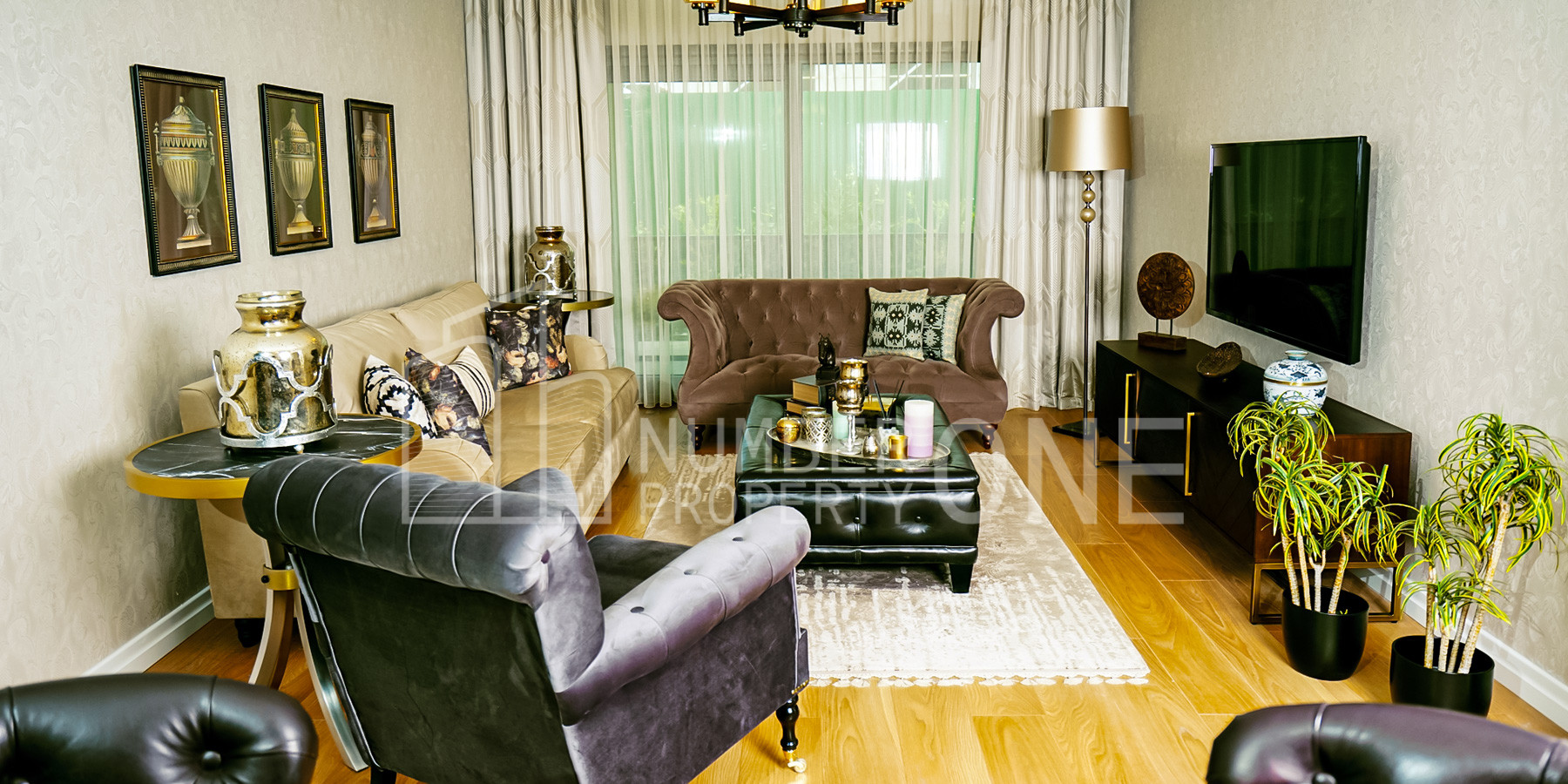 مشروع عائلي بإطلالة على وادي الحياة