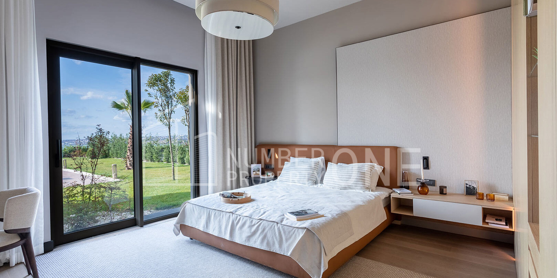 فيلات مطلة على البحر والبحيرة