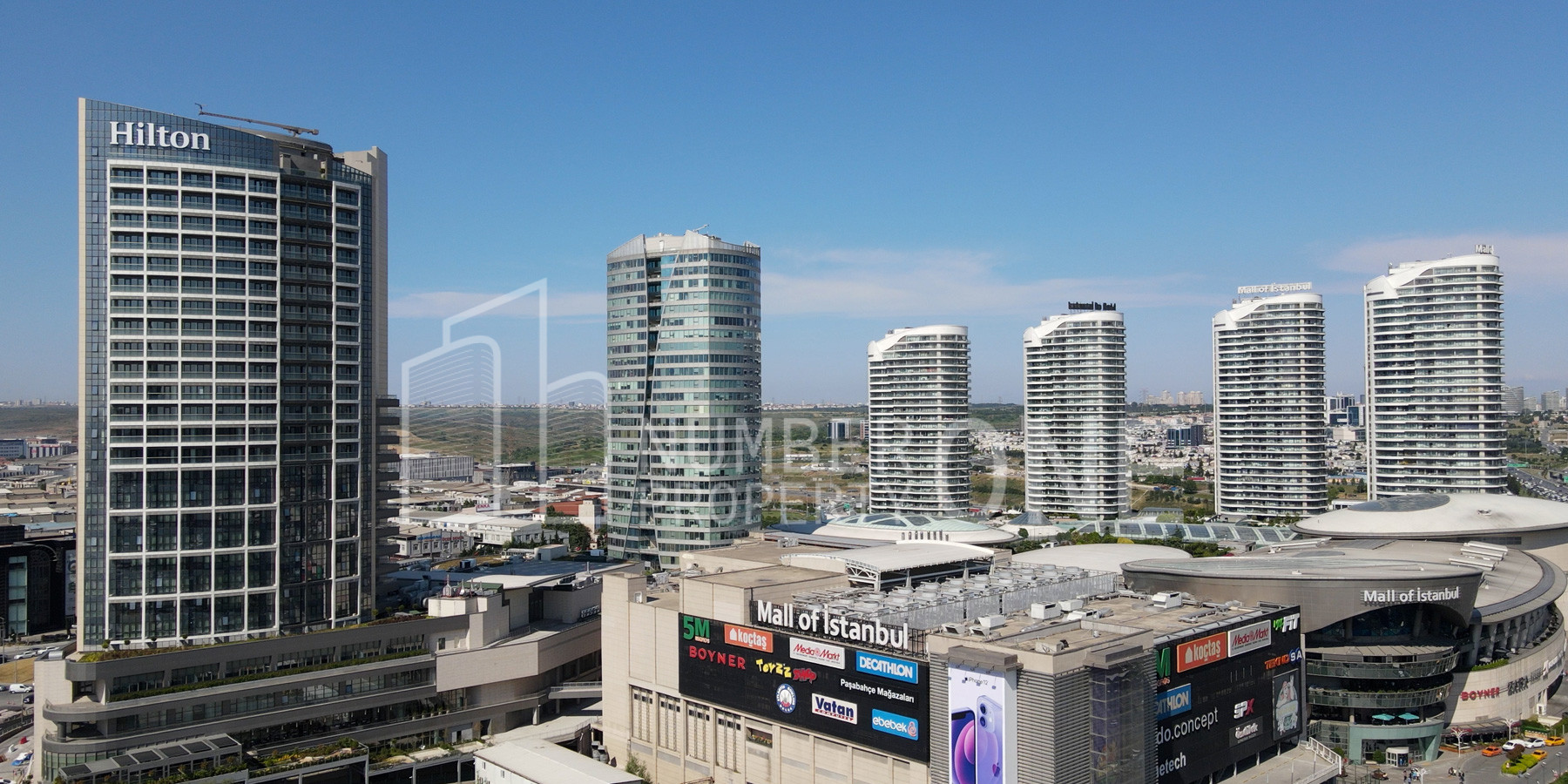 حياة 5 نجوم في موقع فريد