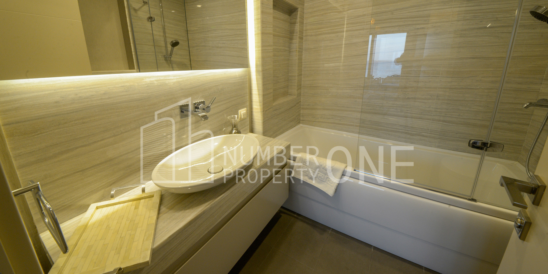 شقق فاخرة بواجهات بحرية في أتاكوي