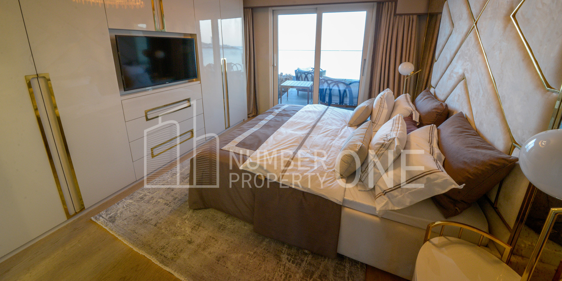 شقق فاخرة بواجهات بحرية في أتاكوي