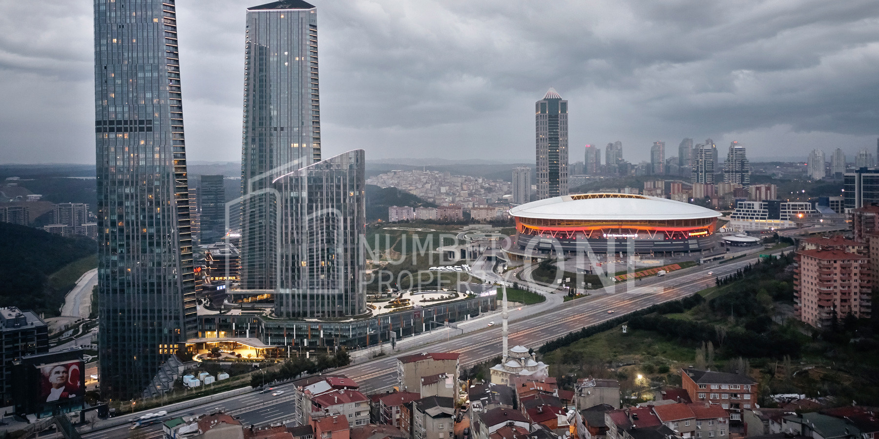 ناطحات السحاب الأشهر في مسلك