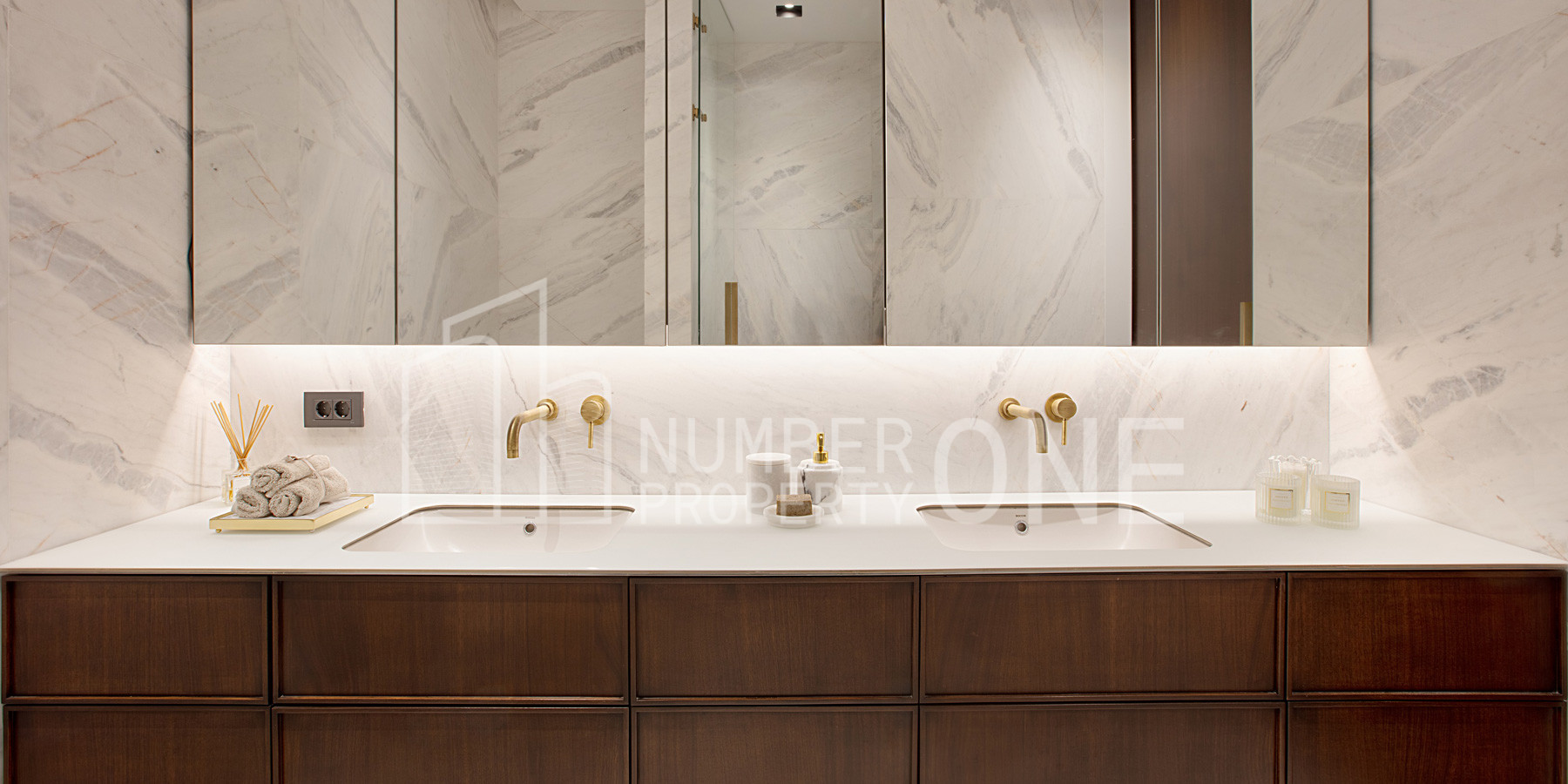 فلل فاخرة قرب البحر الاسود